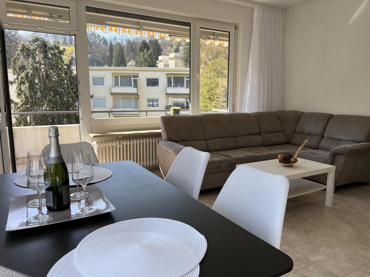 Luxus City Apartment บาเดน-บาเดน ภายนอก รูปภาพ